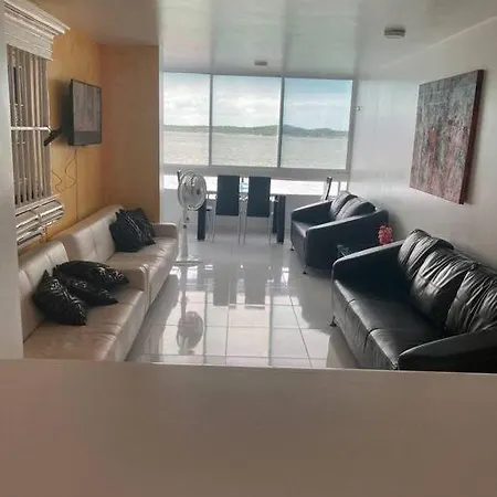 Maravilloso Apto Frente Al Mar-marinare *